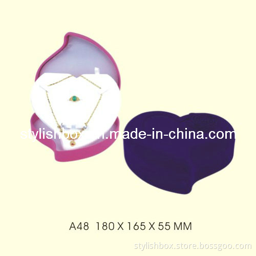 Heart Shape Velvet Jewelry Set Box (A48)